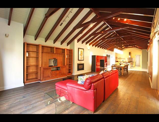 4 BEDROOM HOUSE TO LET IN SAXONWOLD